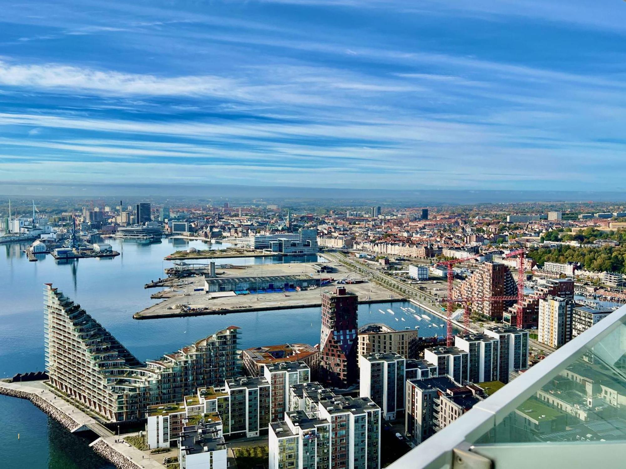 Appartamento Penthouse Paradise On 39Th Floor Århus Esterno foto